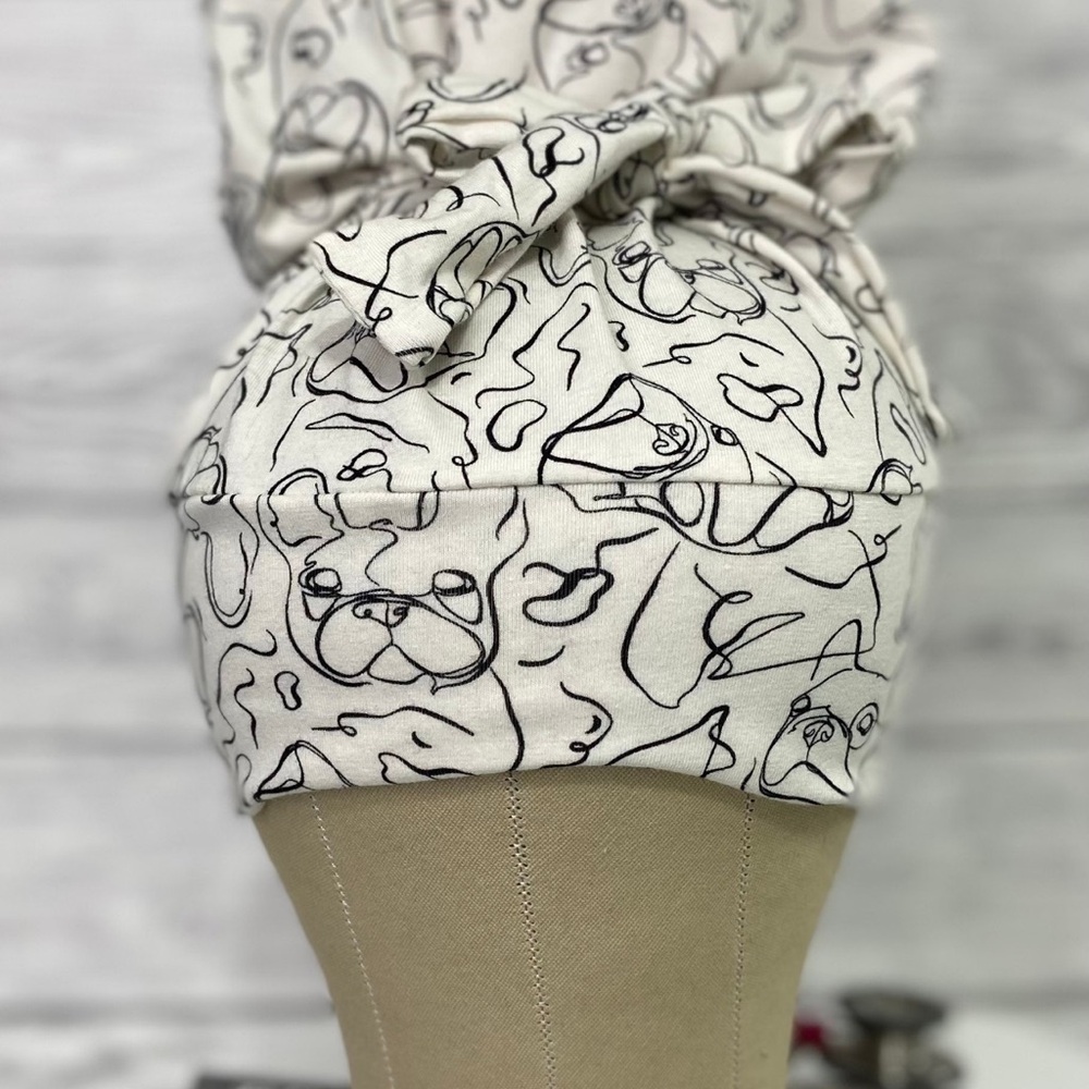 🐾Frenchie Scrub Cap 🐾 - Picture 3 of 10